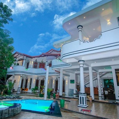 Hotel River Front تيساماهاراما المظهر الخارجي الصورة