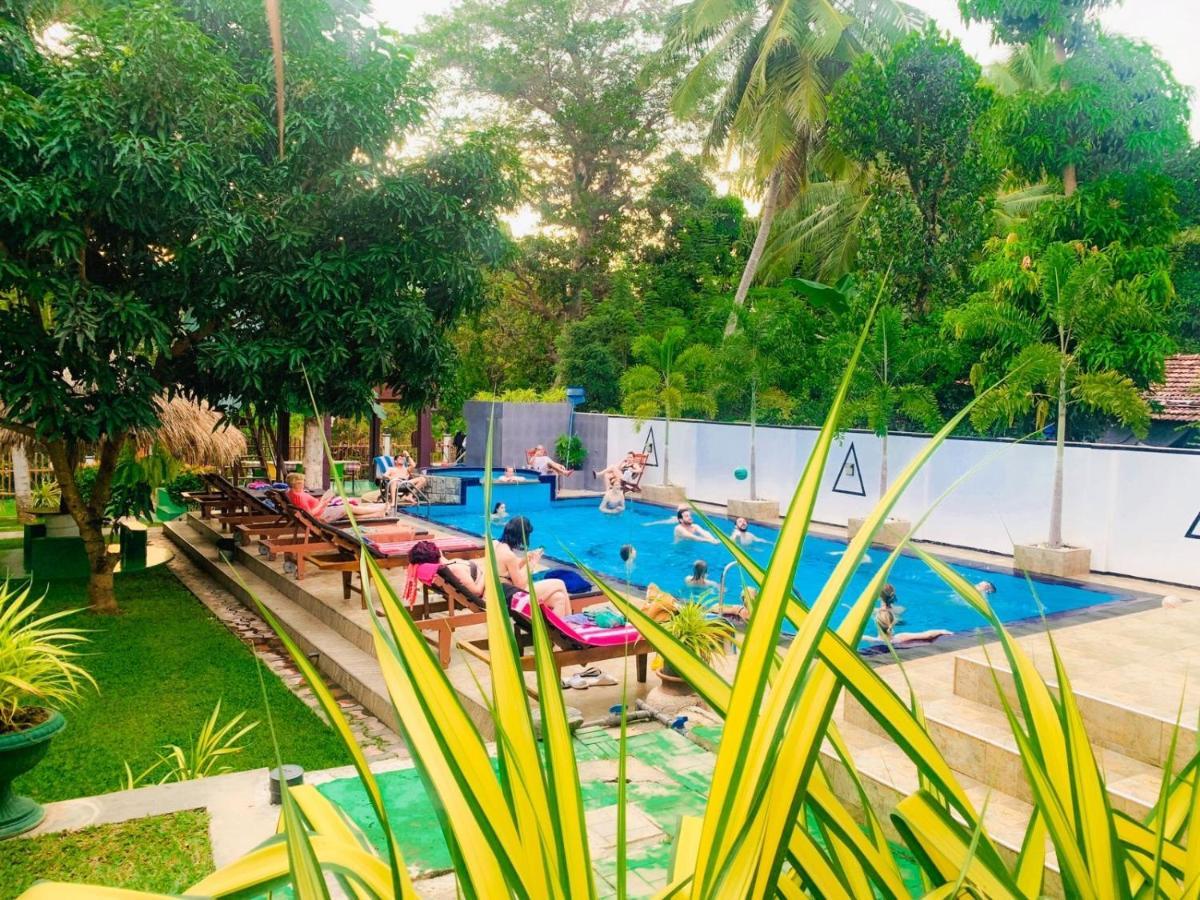 Hotel River Front تيساماهاراما المظهر الخارجي الصورة
