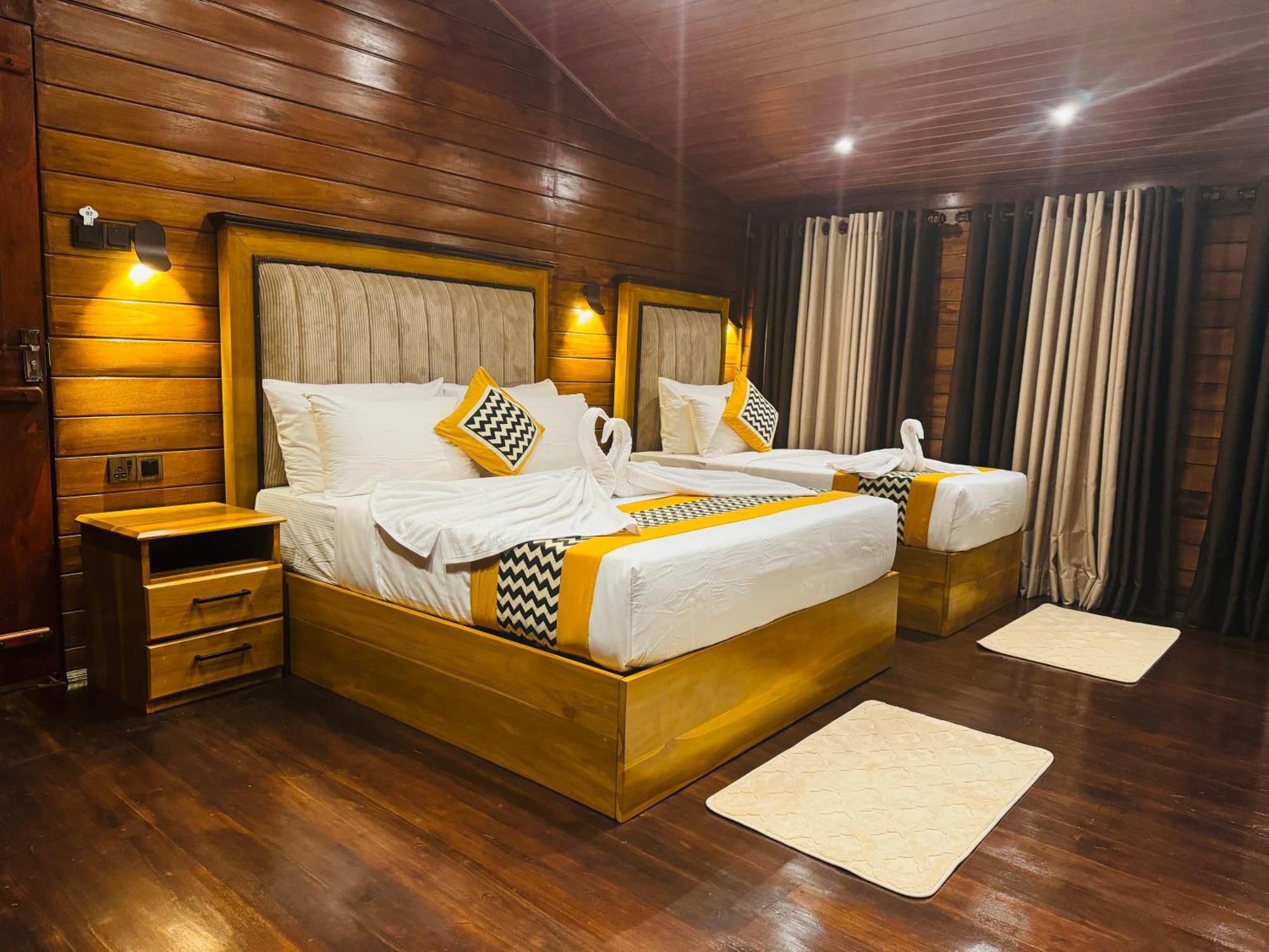 Hotel River Front تيساماهاراما المظهر الخارجي الصورة